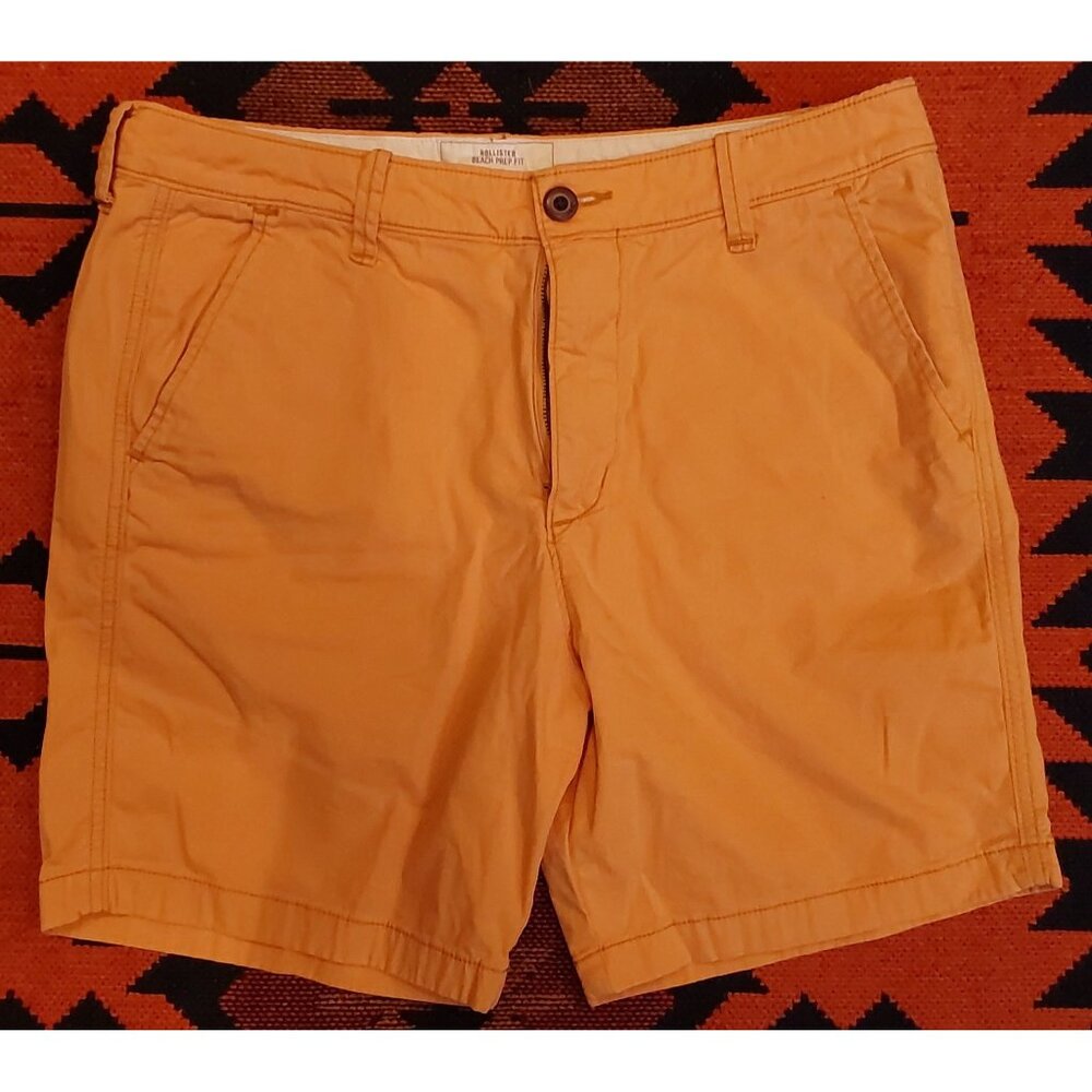 Abercrombie & Fitch Men's Orange Beach Prep Fit Shorts in Size 34.